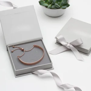 Necklace Boxes